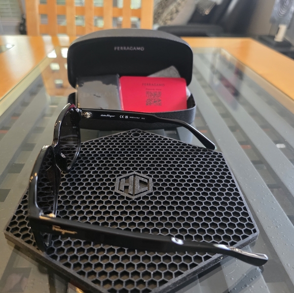 Ferragamo Marchon Black Sunglasses with Case main image 5
